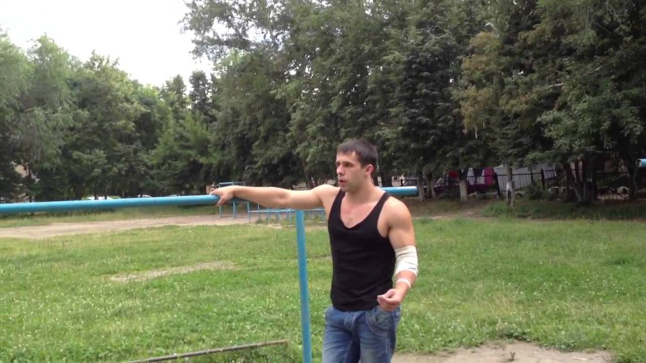 Макс Чёрный & Павел Малахов - обучалка подъём разгибом (склёпка) на брусьях [WORKOUT] =)