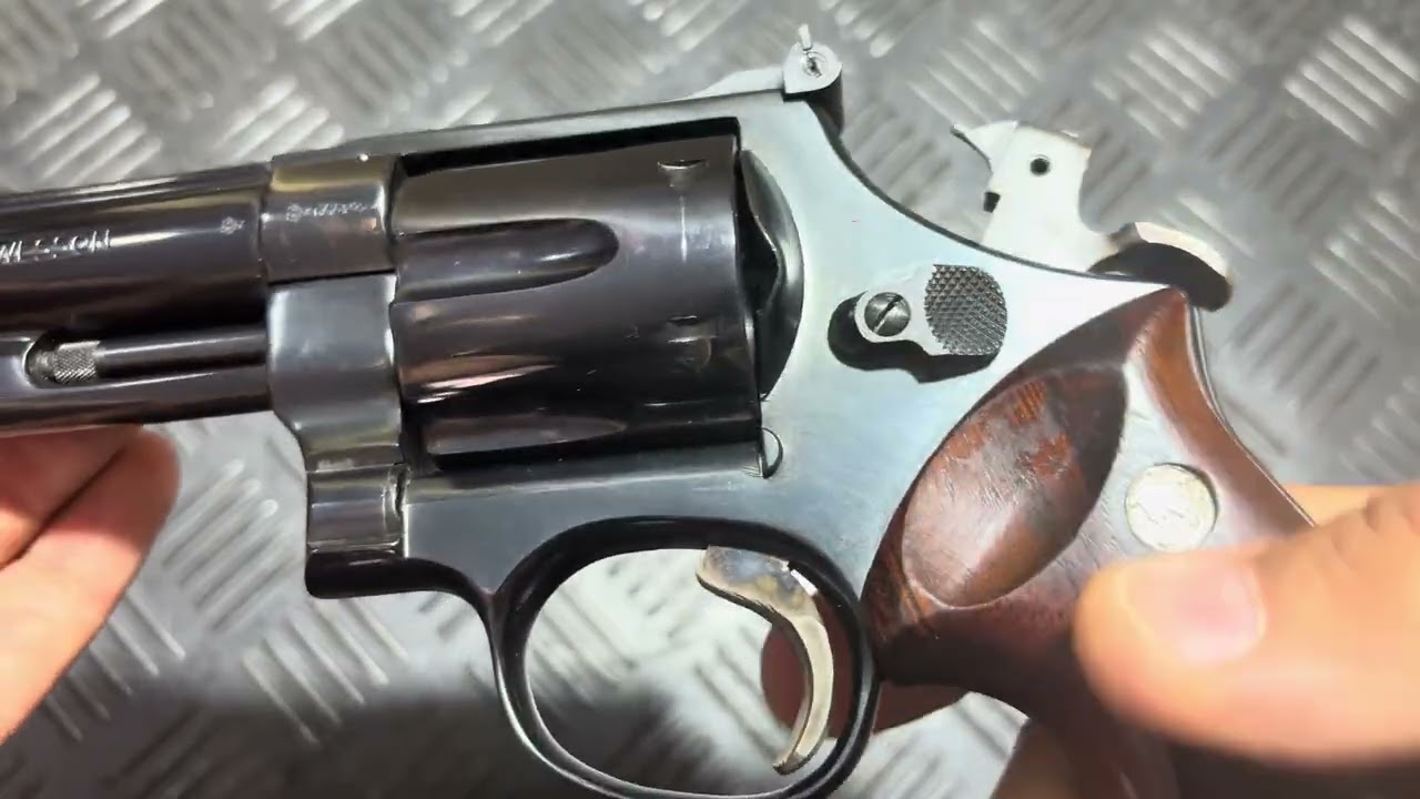 #8527 REWOLWER SMITH & WESSON 29-2, ROK 1977, kal. 44 Mag.