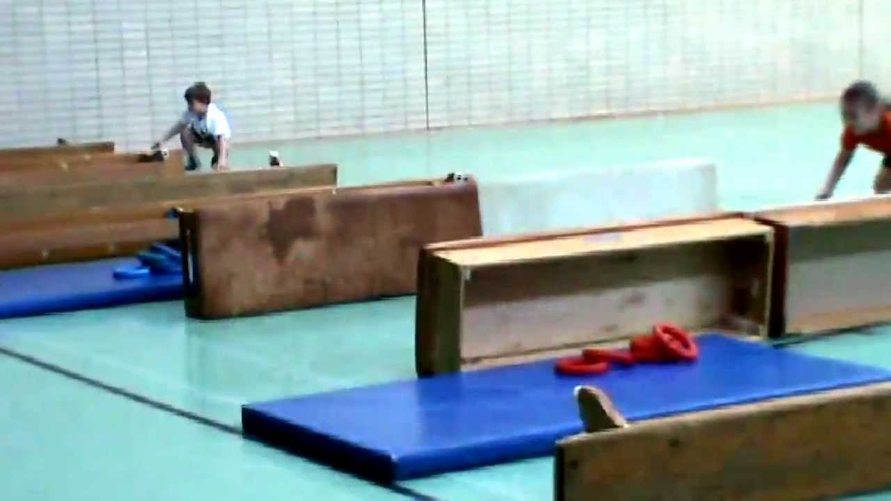 Staffellauf mit Rollbrett 001 YouTube