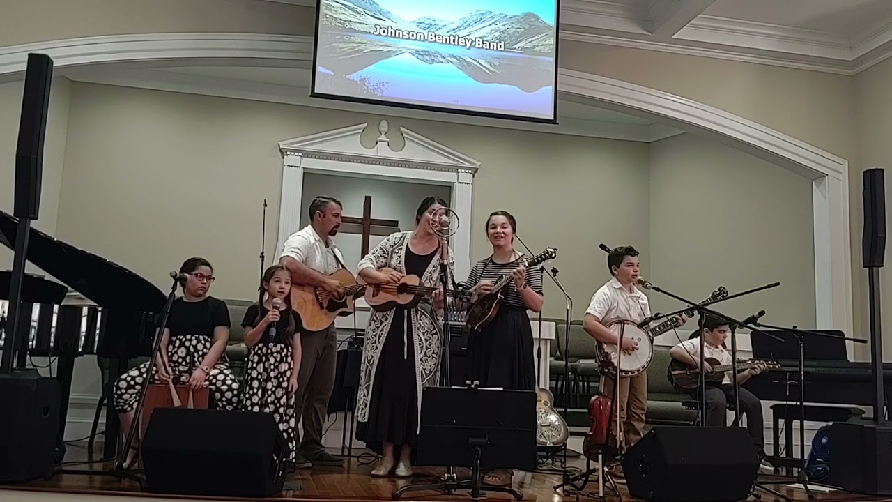 The Johnson Bentley Band (Turning To The Light) Live