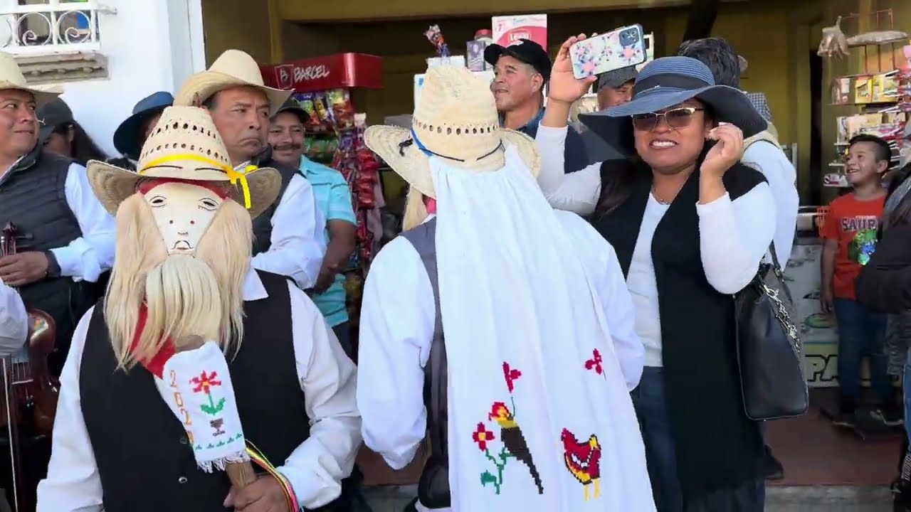 Chilolos de Reforma, Chalcatongo, Oaxaca / Domingo de Carnaval 2024