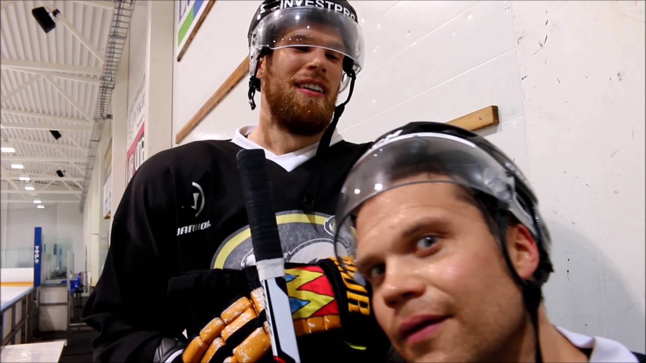 Vanha Mestari haastattelee Jani Hakanp&auml;&auml;t&auml;