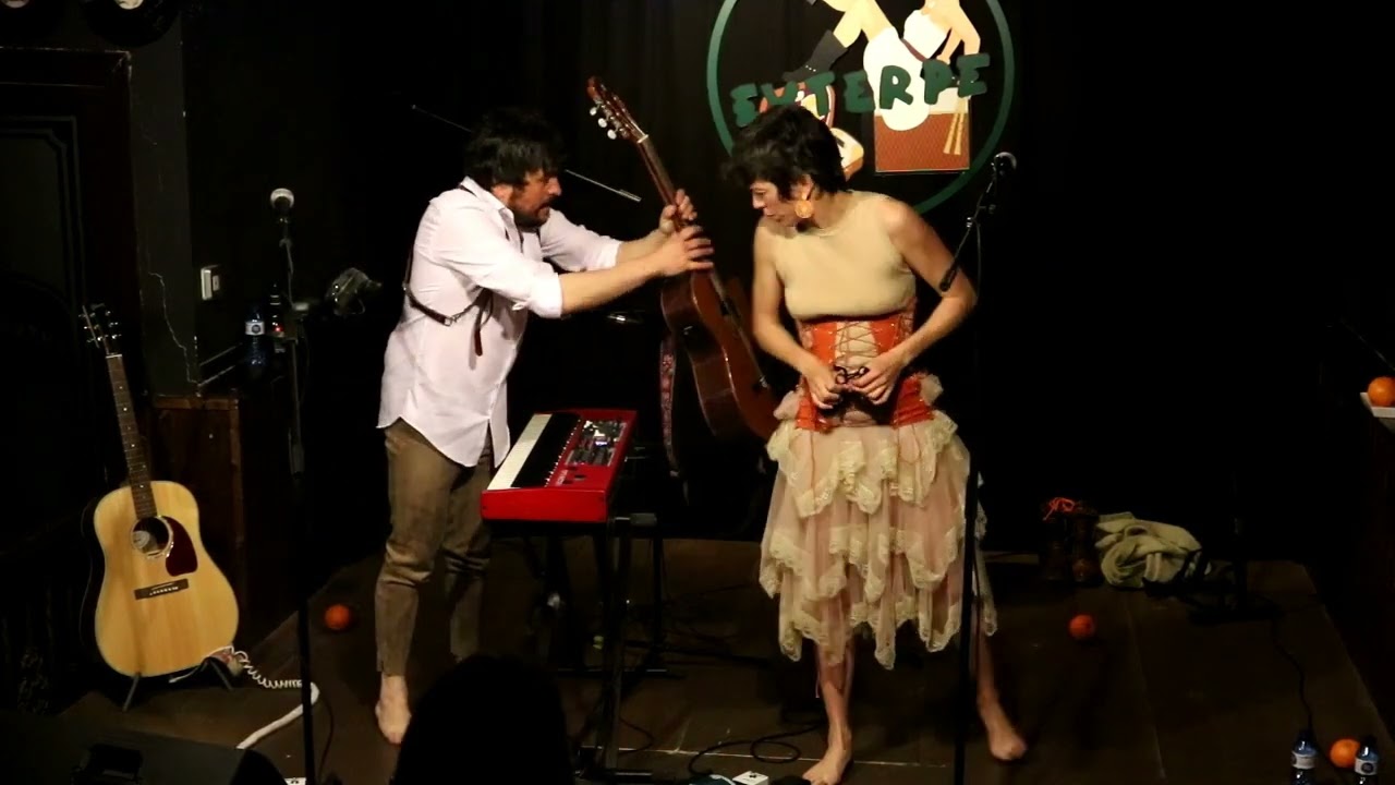 Karmento - Qué feo + La manchega en la azotea (25/2/22)