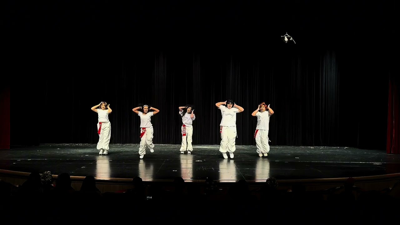 F8LESS Park Center ASIAN NEW YEAR performance (LITTLE MISS by Girlset & BURNING UP by MEOVV)