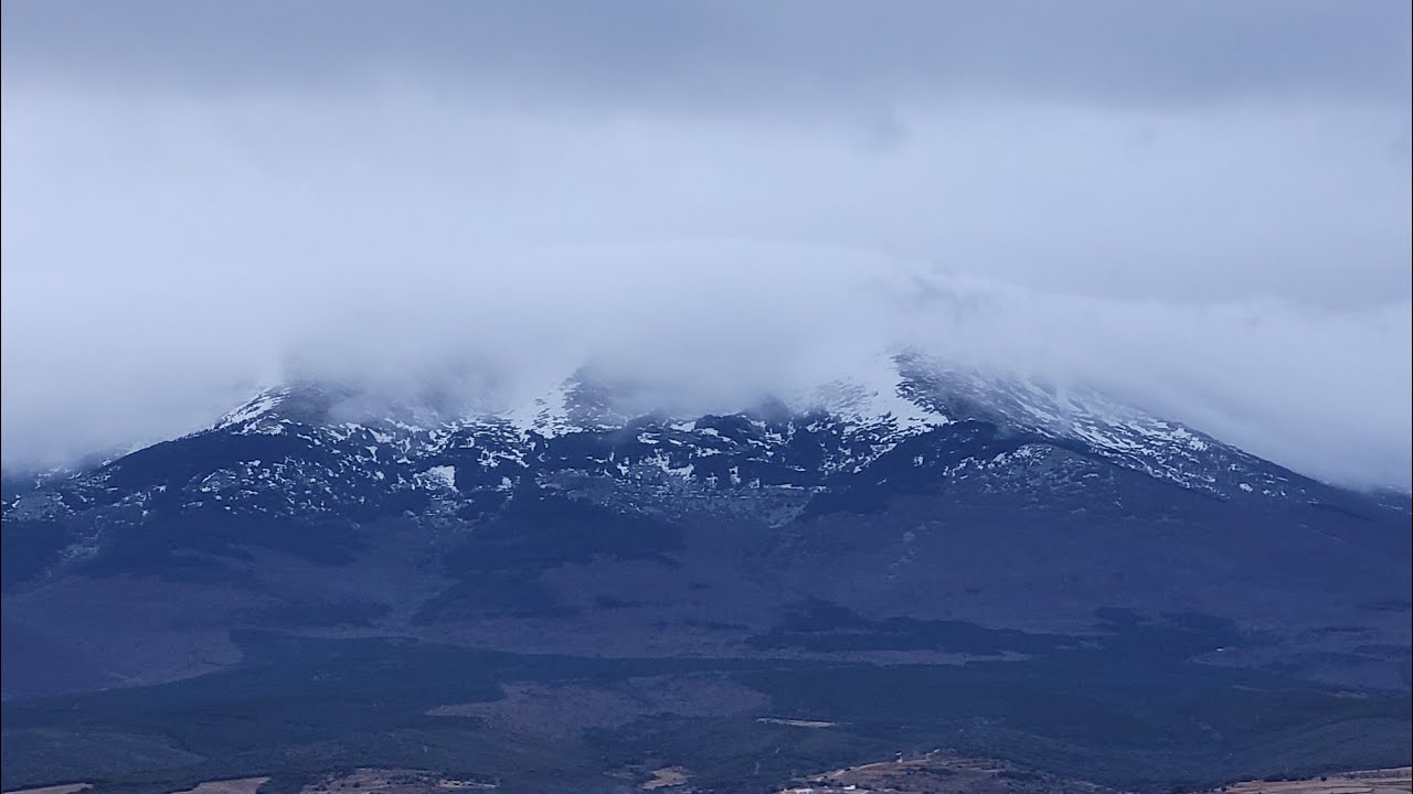 Moncayo. Одна из горных цепей в Испании.
