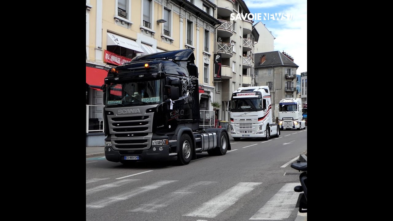 Chambéry : Défilé de poids lourds en hommage aux héros du confinement