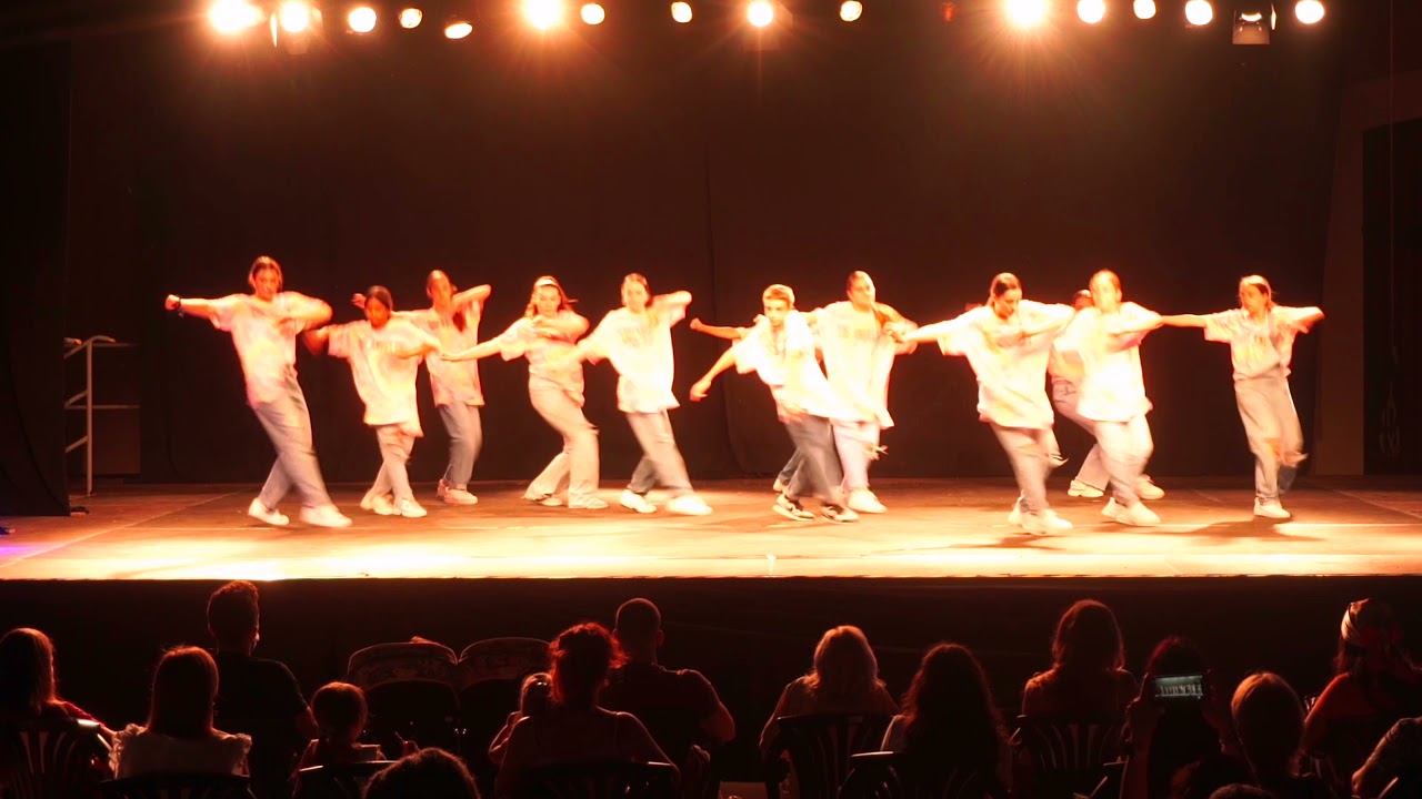LAS RAFEL 2021, EN DANCE ROOM GANDIA