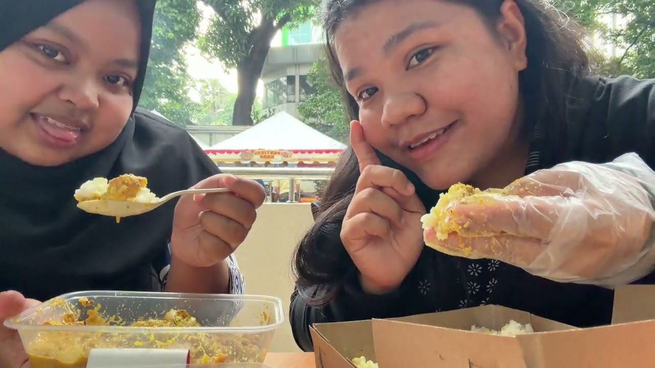 Makan Naniura Pertama Kali Owyeeahhh