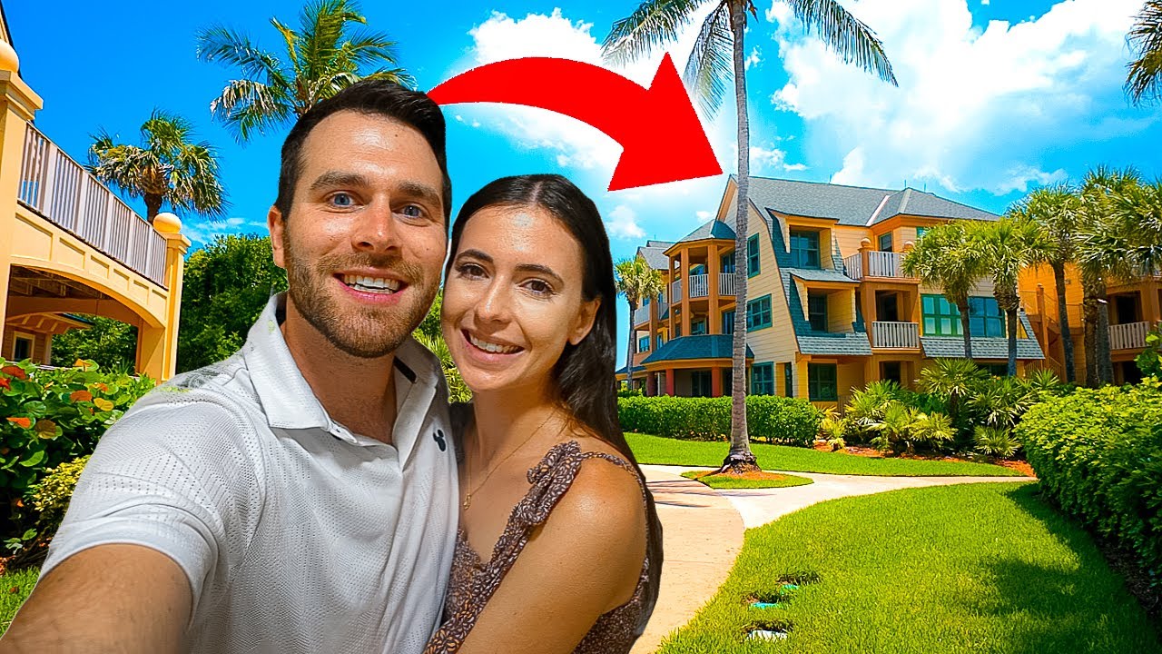 Staying At Mickey Mouse’s BEACH HOUSE!  Disney’s Vero Beach Check In Day! 1 Bedroom Villa Room Tour!