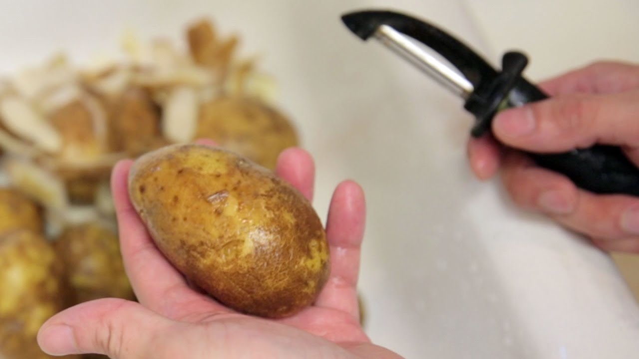 Peel Potatoes Fast