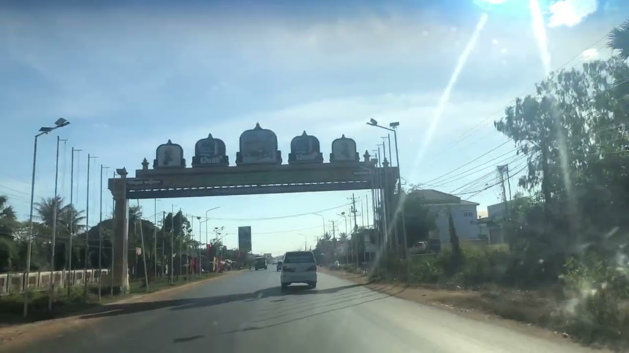 Landscape along the road in Kampong Thom province