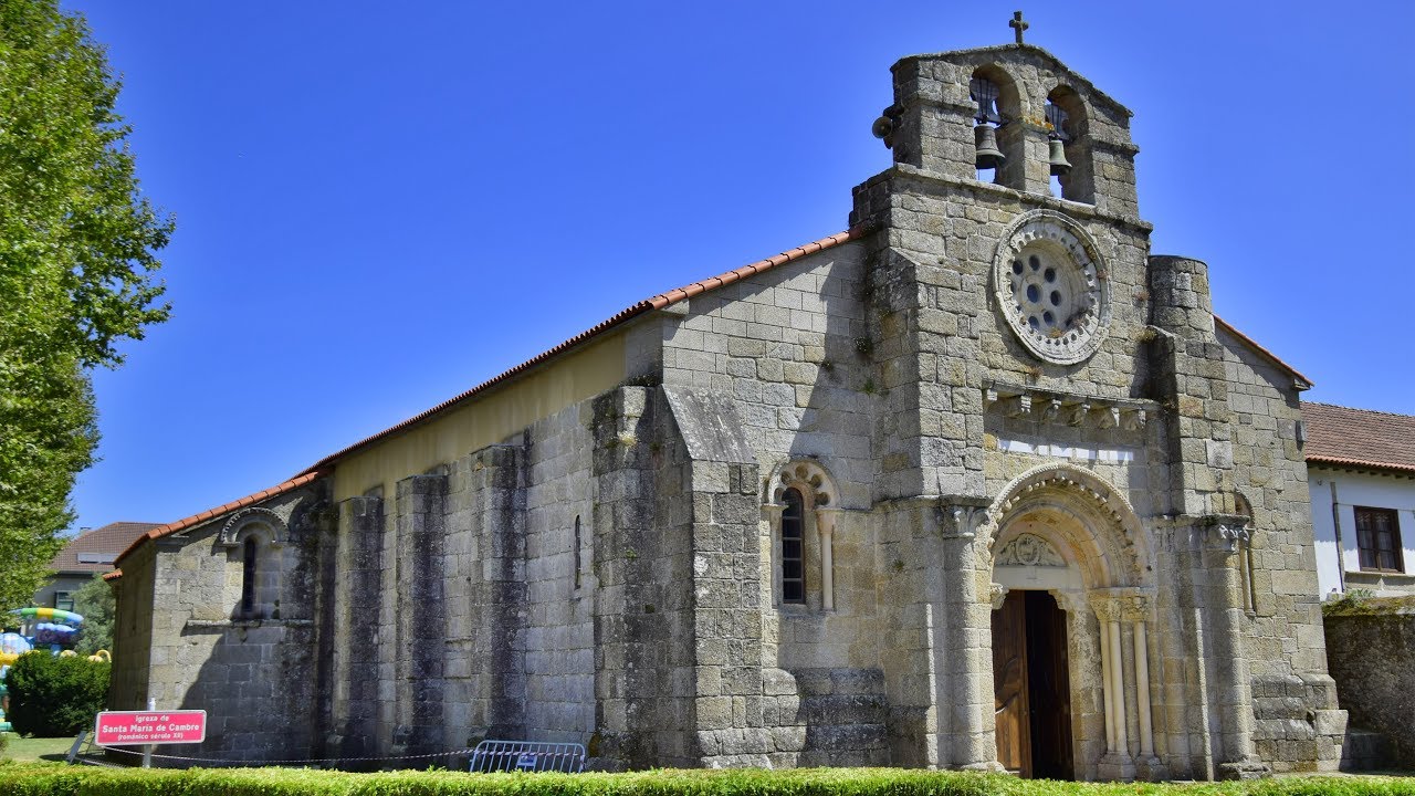 Iglesia Santa María de Cambre y la hidria de las bodas de Caná