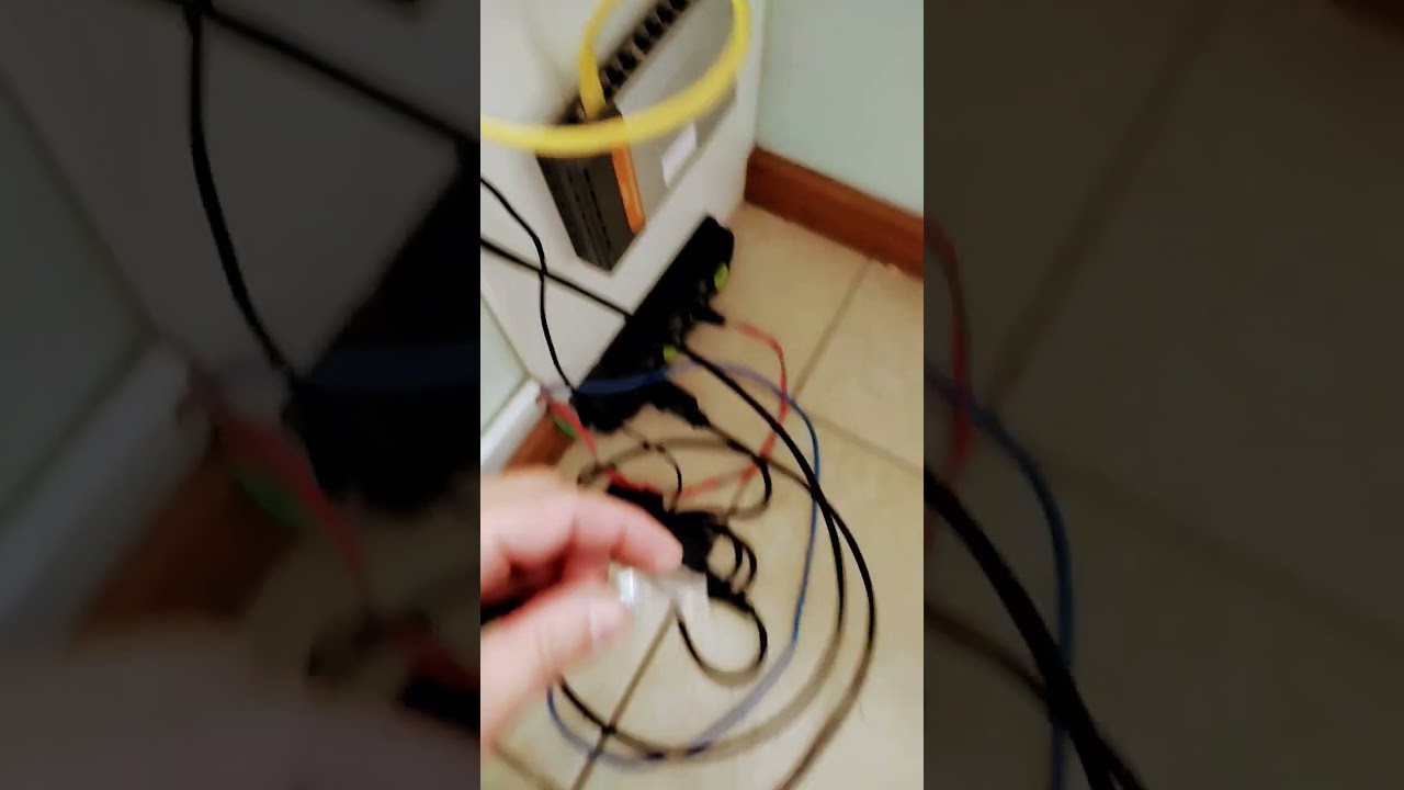 Internet n&atilde;o funciona mesmo com cabo conectado, porque? #assistenciat&eacute;cnica #lunardi #notebook
