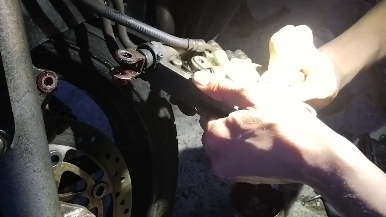 VFR 800 front brake service (part 4)