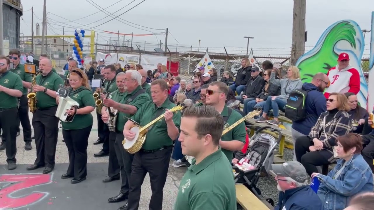Greater Kensington String Band 