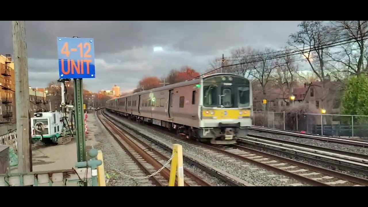 PM Rush Hour Sunset Railfanning Of Long Island Railroad At Forest Hills Station (3/26/2025)
