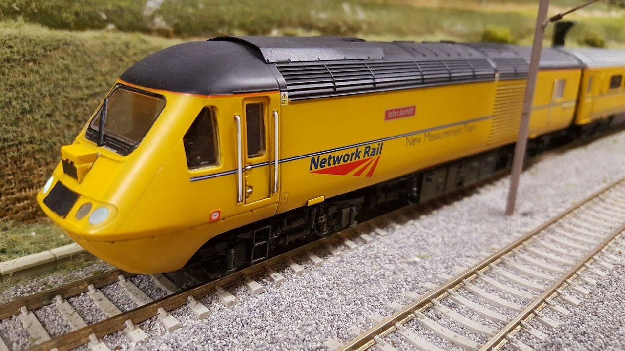 New Junction - Unboxing Hornby's Network Rail Measurement Train R3366