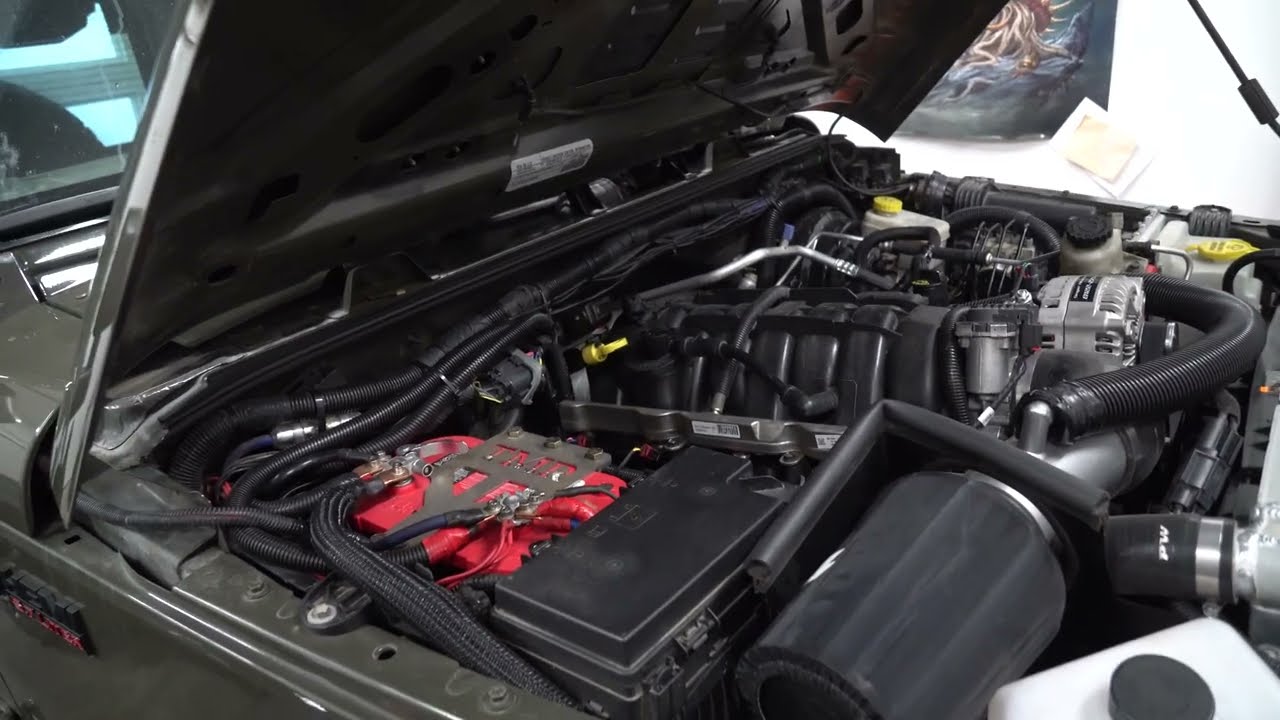 Двигатель HEMI не запускается. Красный индикатор неисправности двигателя. Устранение неполадок.