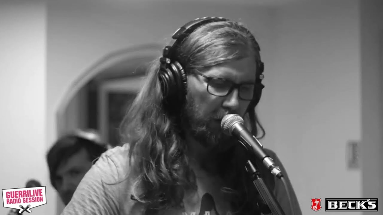 Cum te simți (cover Travka) de la Pinholes @ Guerrilive Radio Session by BECK'S