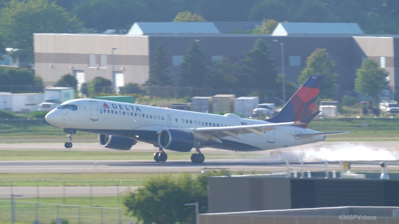 🛫 Delta A220 Go-Around After Touchdown - Runway 17 KMSP/MSP - N311DU | DL1887