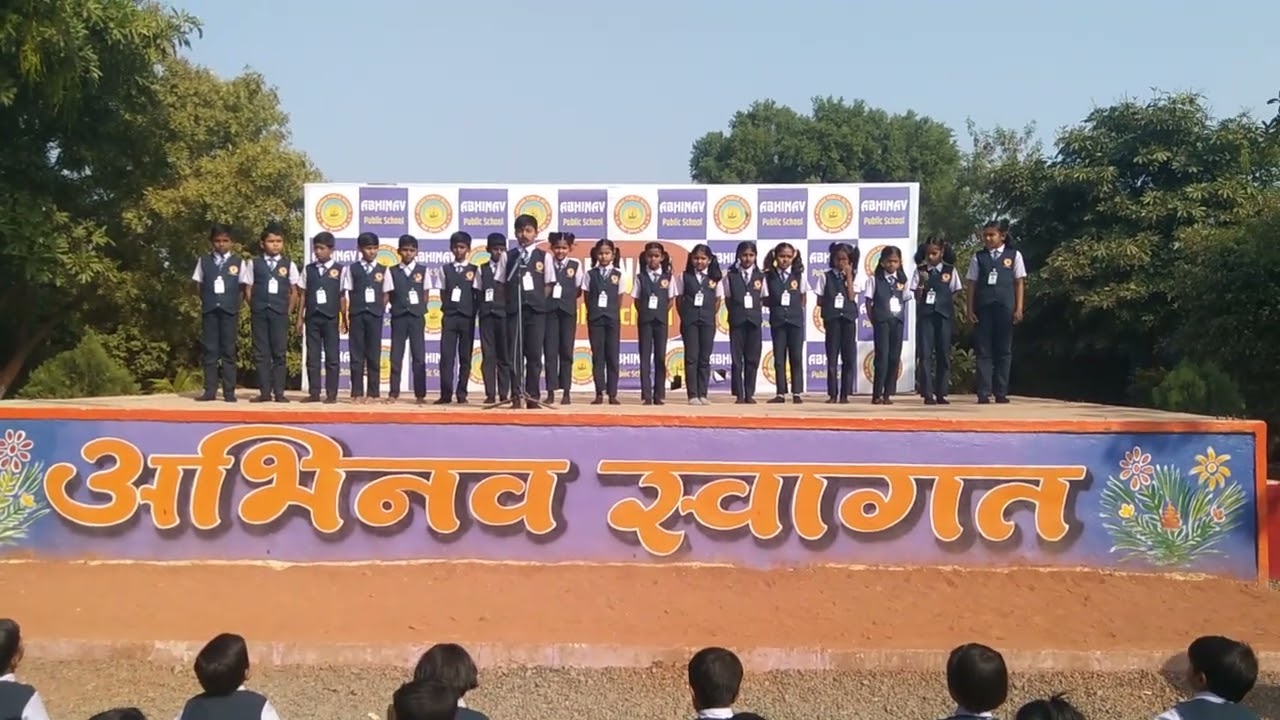 assembly vibes 🖇️ ancaring time 🤩 my class students 😍