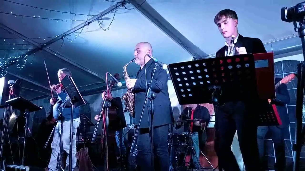 SU LA GAMBA polca  Musica VITTORIO BORGHESI  Sax Solisti MARCO TAGLIAVINI RICCARDO MONTI