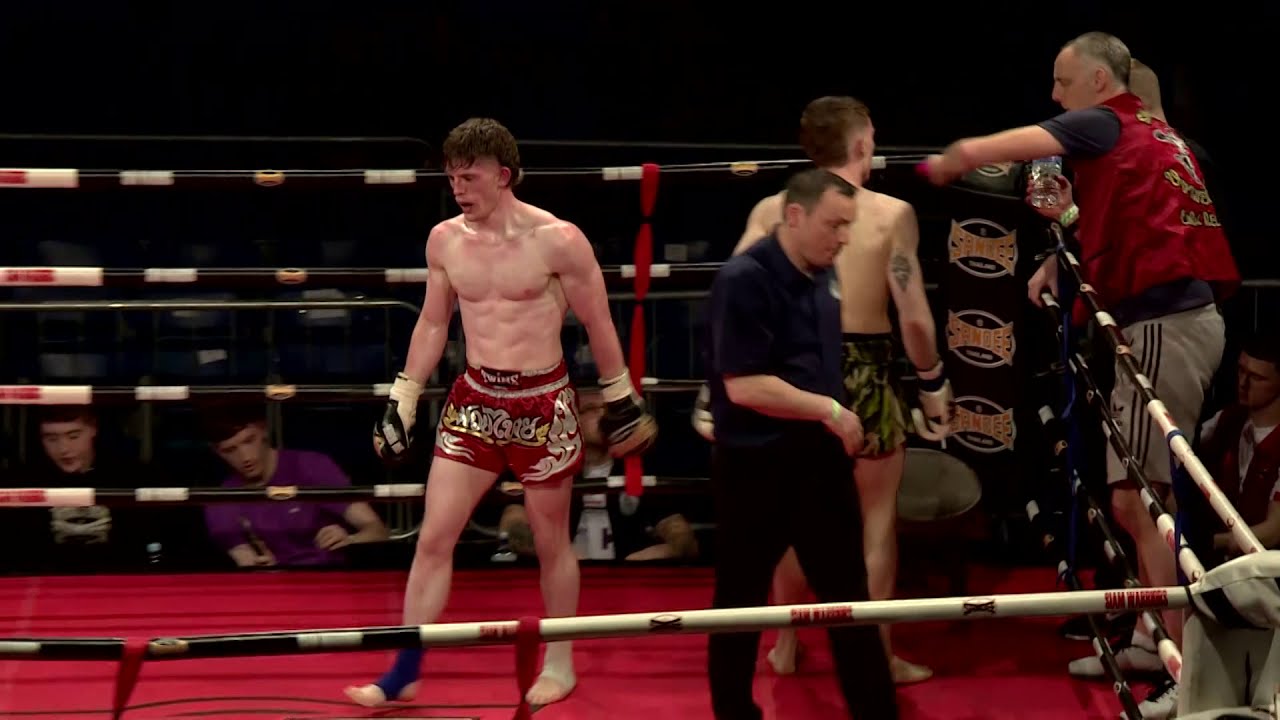 Capital 1 Muay Thai -  Cian Hurley v Conor Quinn
