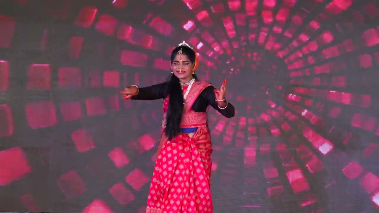 Garuda Gamana Tava Song Dance Performance By 7th Class Student 25-26