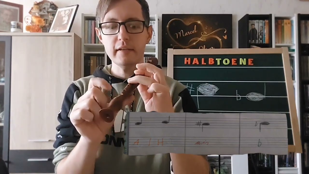 Halbtöne und ihre Griffweise auf der Sopranblockflöte.