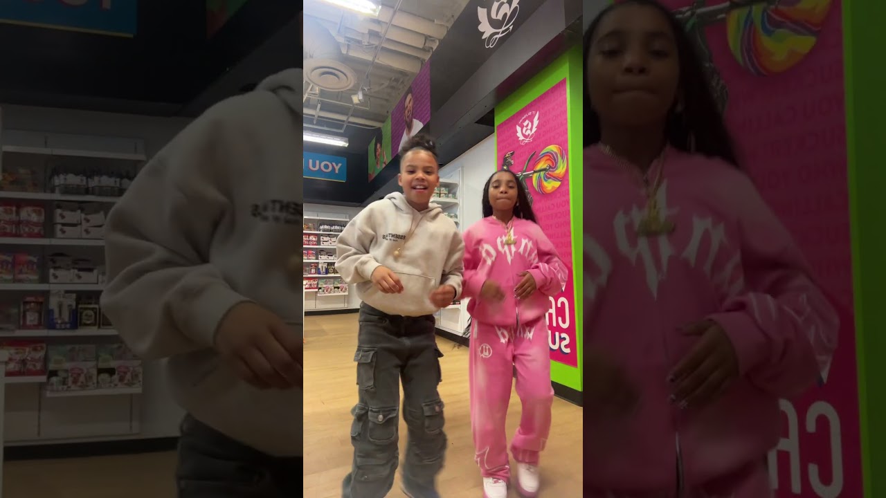 This my new Favorite Dance!! #royalamira #famouskids #nyc #youtubeshorts  #litkids #timessquare
