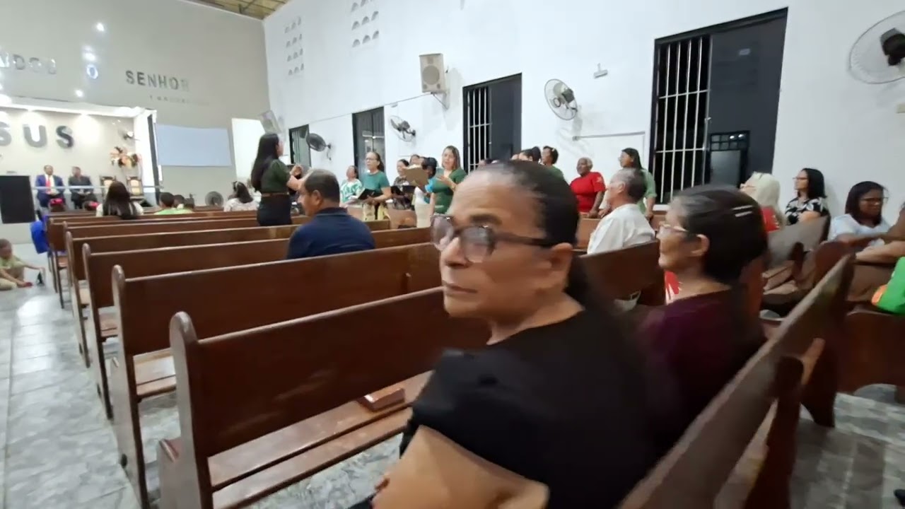 Conjunto:plena paz, canta no culto da família, em IEADALPE-SARAMANDAIA 1