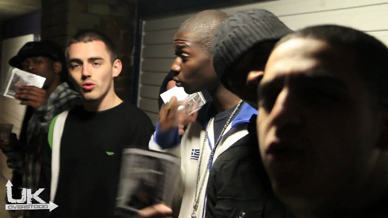 SQUEEKS FT HUNT & BENNY BANKS - THEY KNOW ME ON THE STREETS (CAKES PRODUCTIONS)