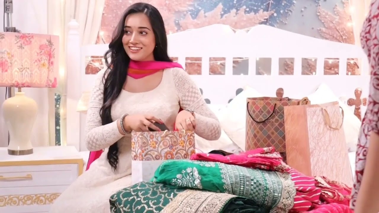 Ishq Junooni / Behind The seen / Ruhani Hui Pareshan / Shadi ke Kapdo ke sath Packing #dangaltv #bts