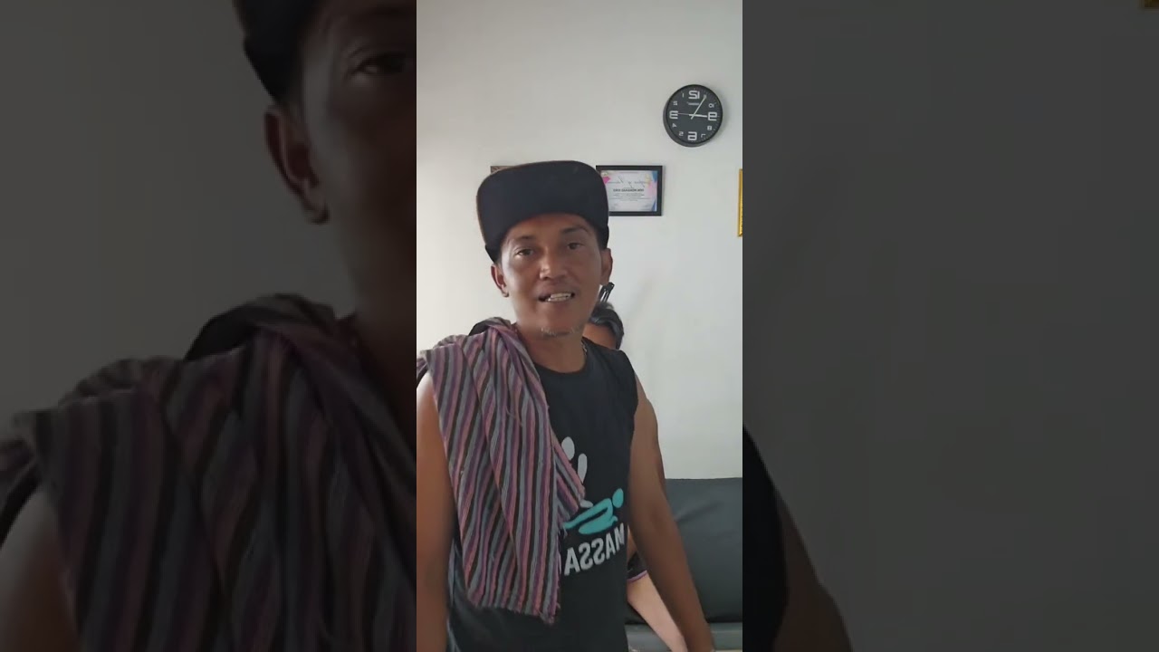 Sakit bahu krn jatuh saat sepakbola #fyp #football #ilyasmassage #viral #shorts #frozenshoulder 