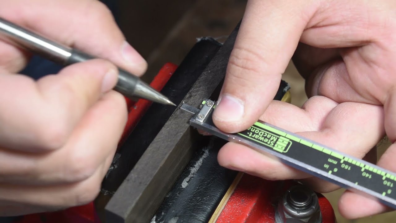 AnkaCustom - Making an Ebony Ramp for a Bass