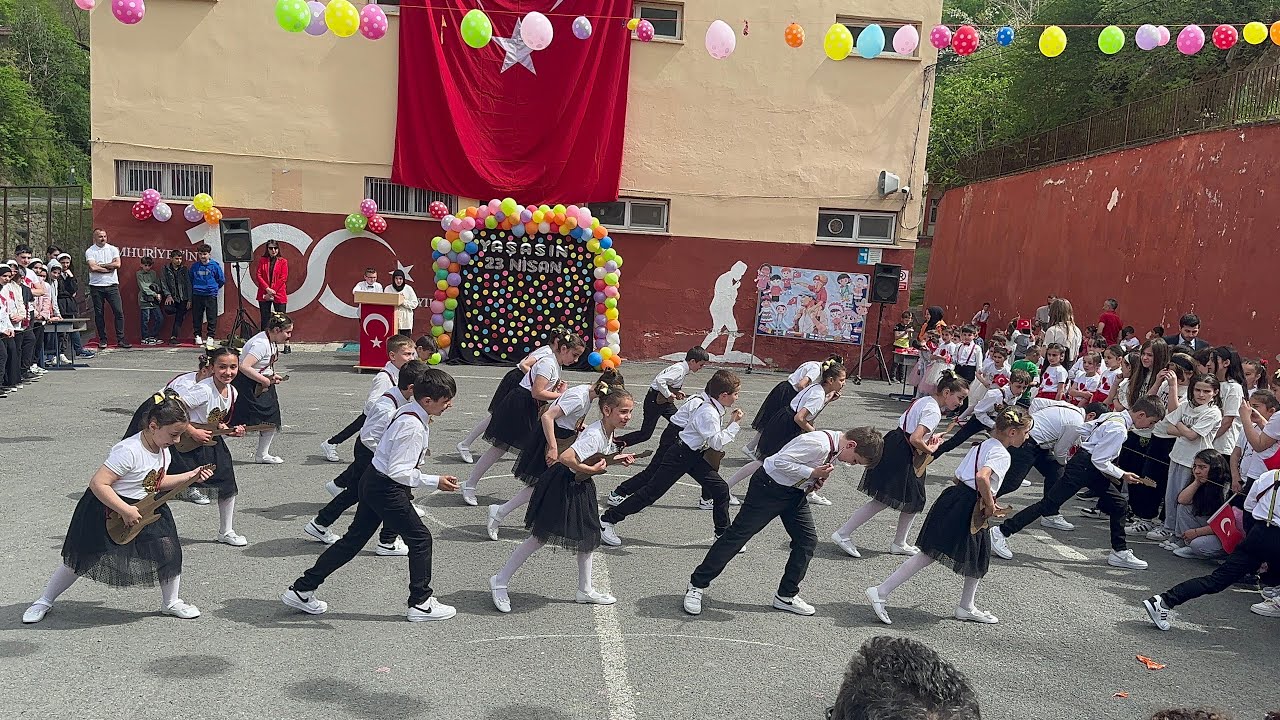 KARA SEVDA 23 NİSAN BAYRAM GÖSTERİSİ