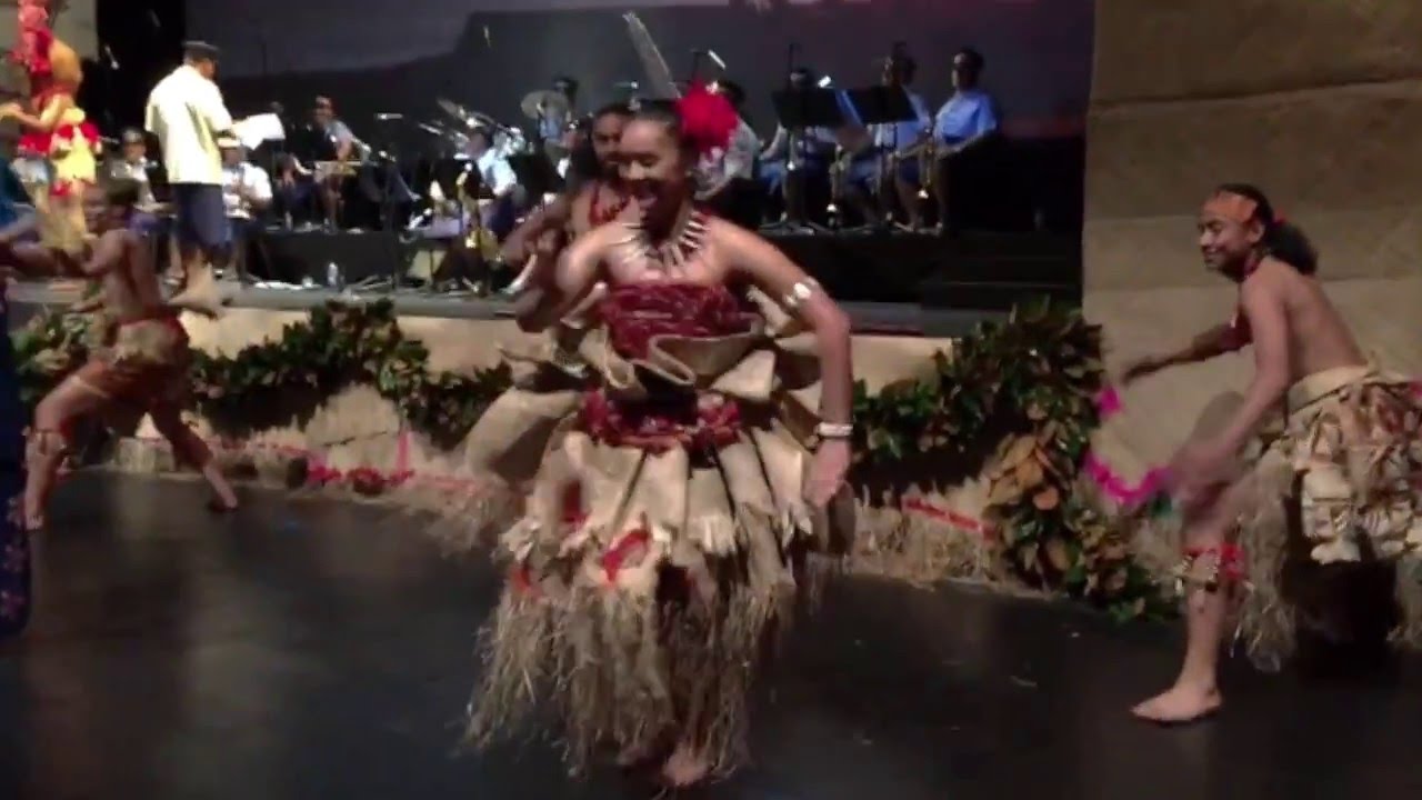 Samoan Taualuga