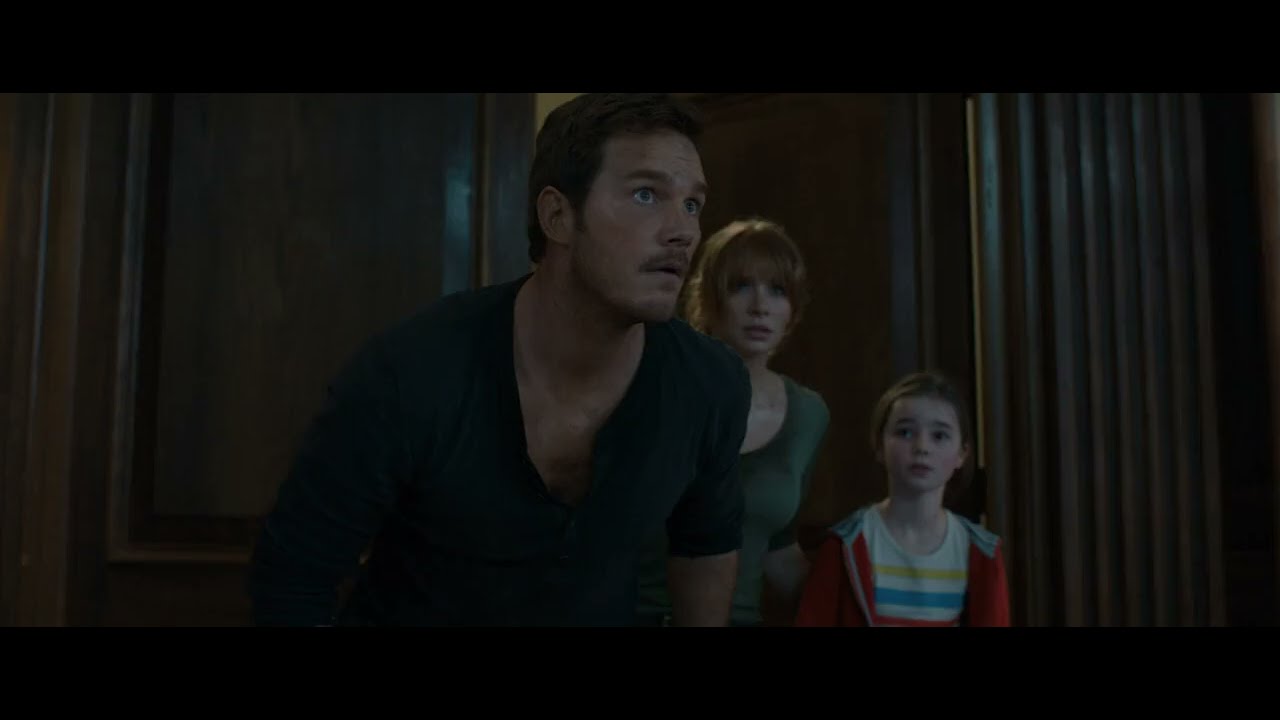 Jurassic World: Fallen Kingdom (2018) - Hiding for Indoraptor Scene (8/11) | Hypemovieclips