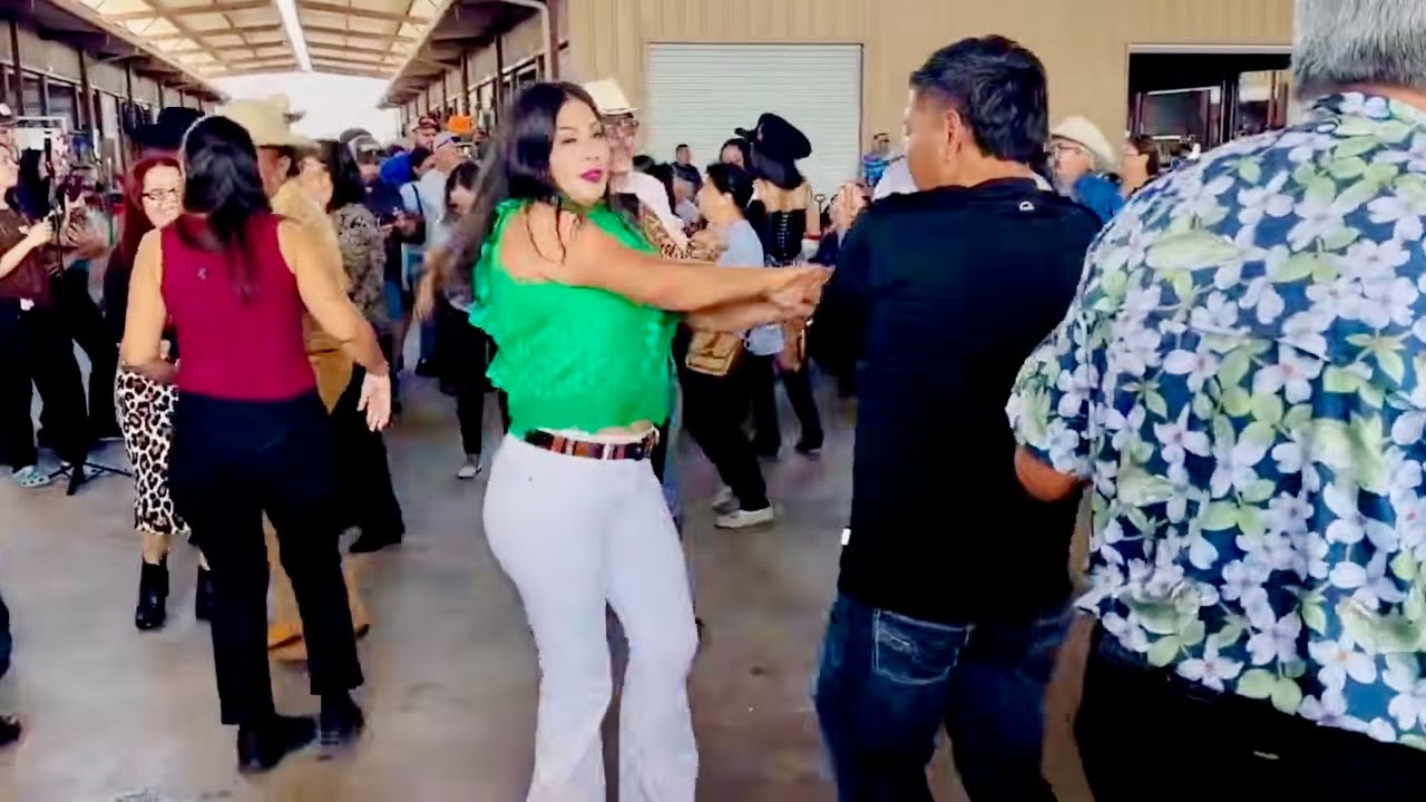 Los bailes virales de la pulga de Álamo Texas RGV