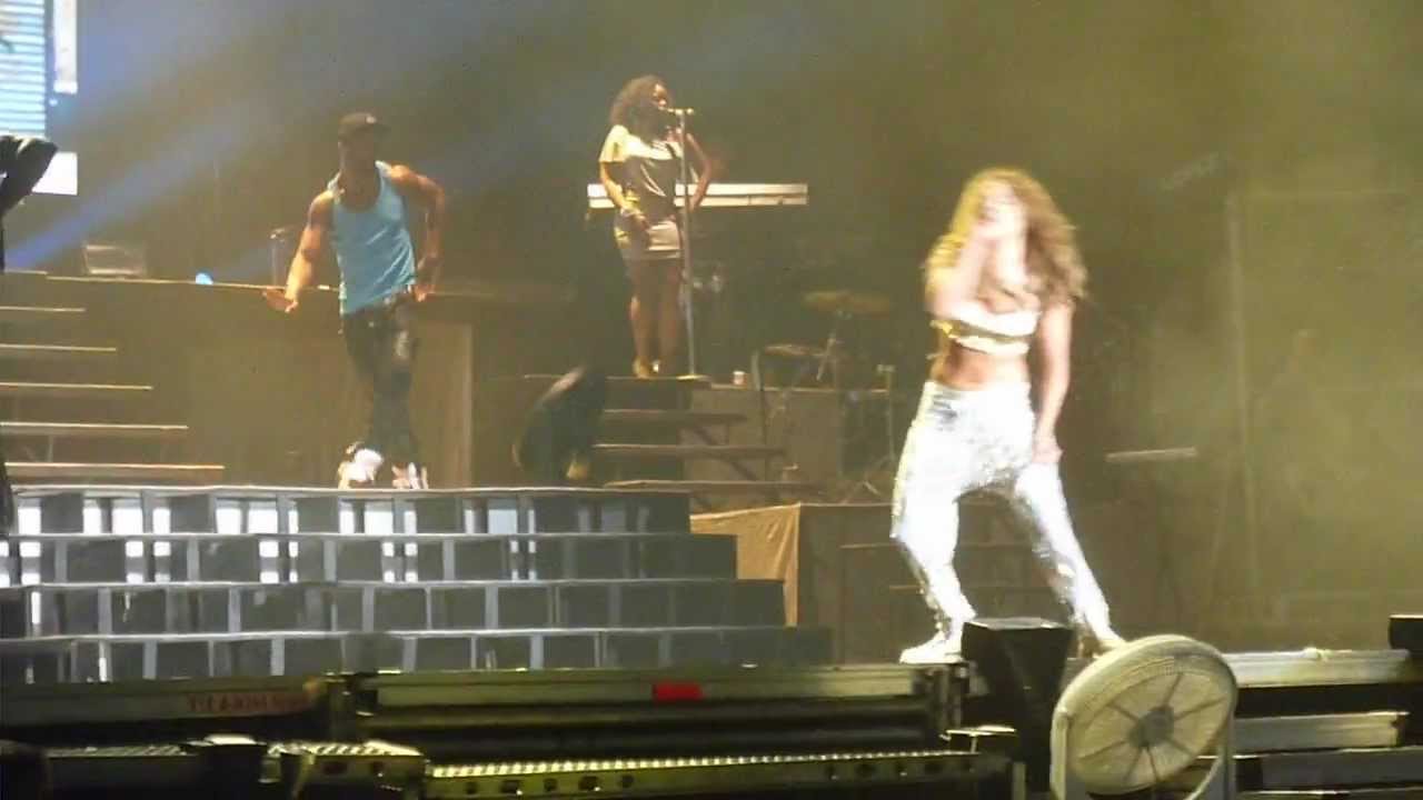 Jennifer Lopez - Jenny From The Block - Dance Again Tour Caracas Venezuela - 16/06/12 LIVE