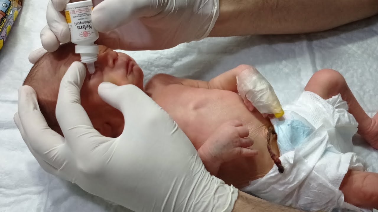 Newborn Baby Check-Up | Temperature Monitoring, Eye Drops Medication & Oil Care | NICU Care Guide