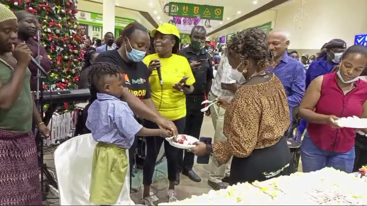 TT Comedian Live Cake cutting at ANANAS Mall Thika.