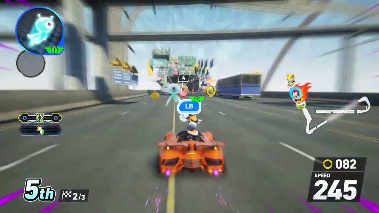 Sonic Racing CrossWorlds - Charmy gameplay in Rainbow Garden