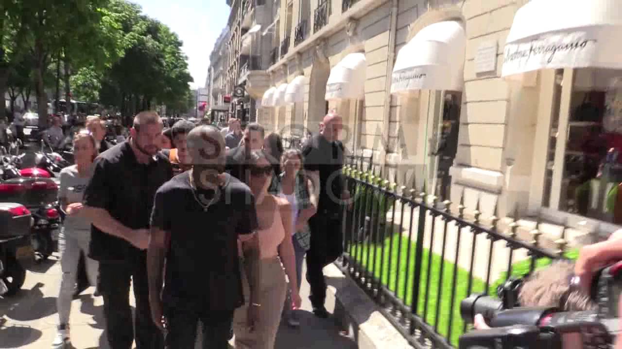 Kim Kardashian and Kanye West at L avenue Restaurant in Paris and the shopping on Avenue Montaigne
