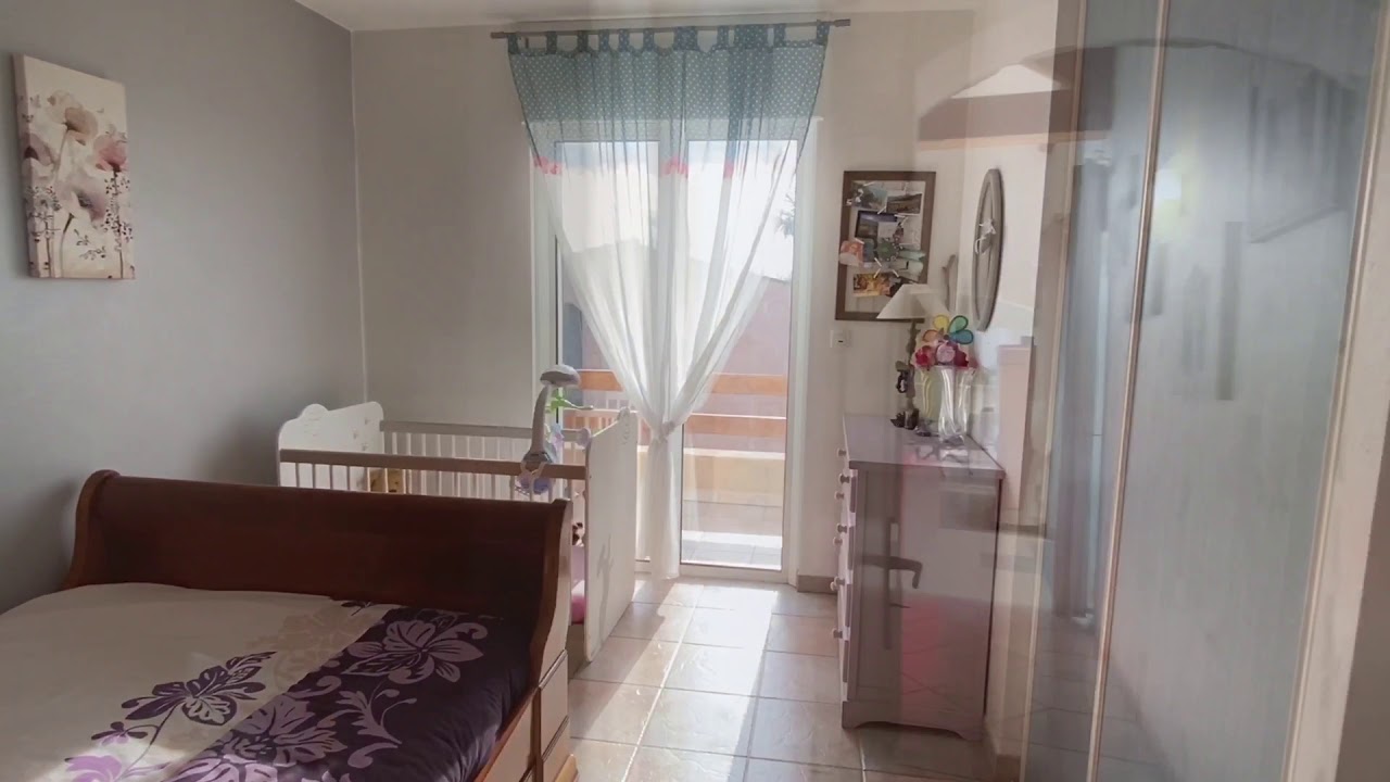 FREJUS- Maison de 178m2 7 pièces sur 1hectare de terrain