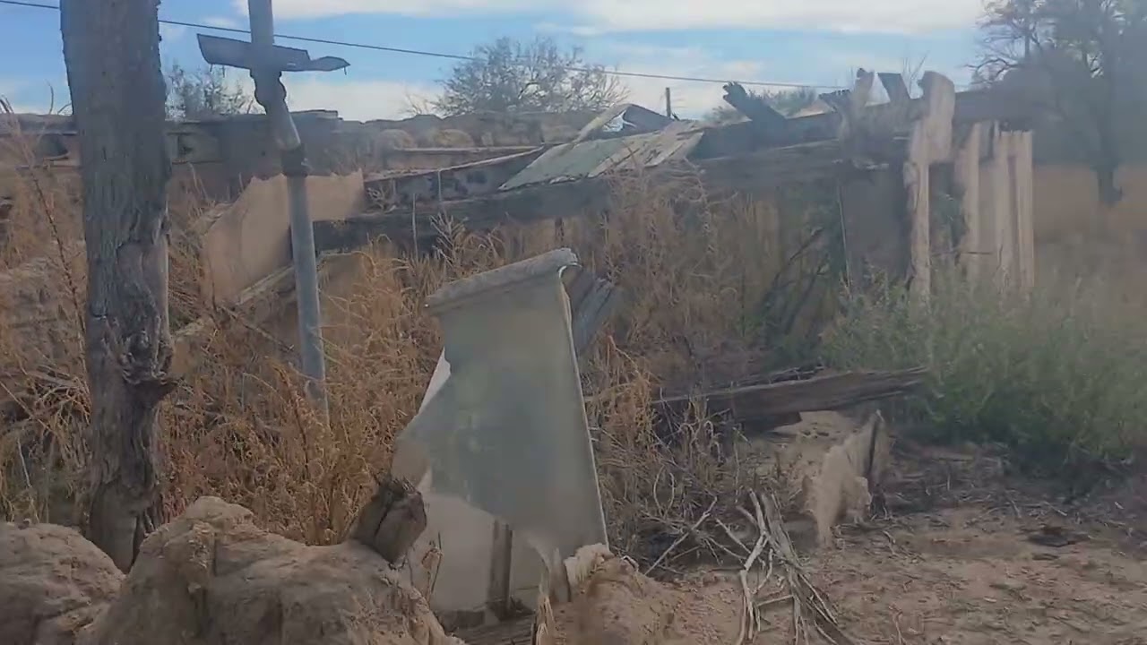 2nd Old Abandoned Adobe ruins in Amado, Arizona #explore #arizona 