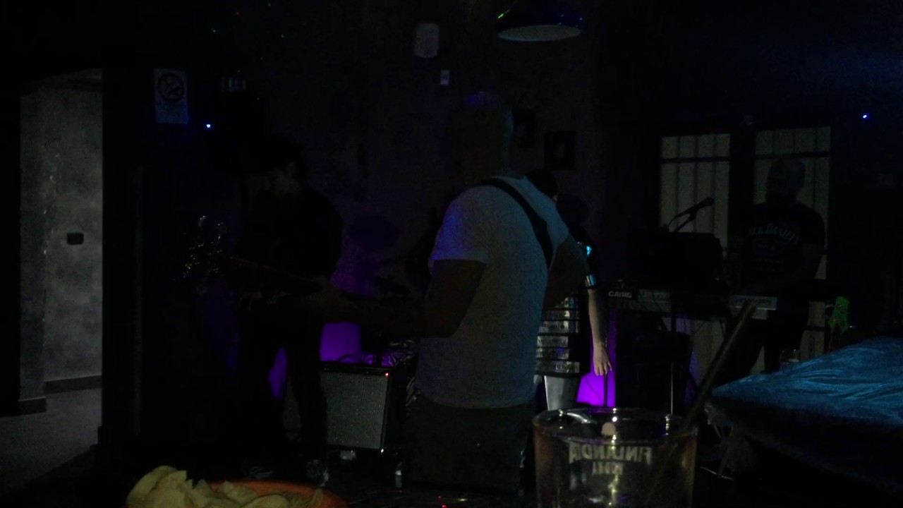 Purple live @ Hi-Tech
