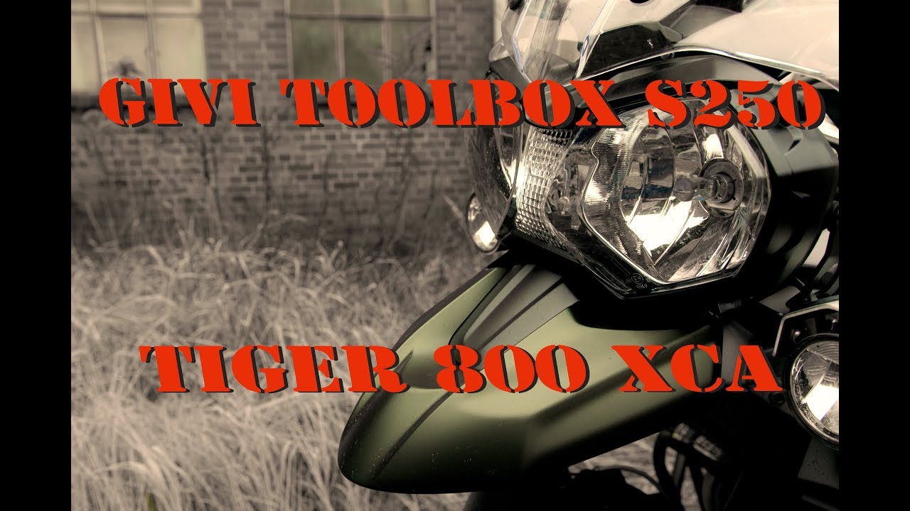 Montage einer Givi Tool Box an einer Triumph Tiger XCA 800