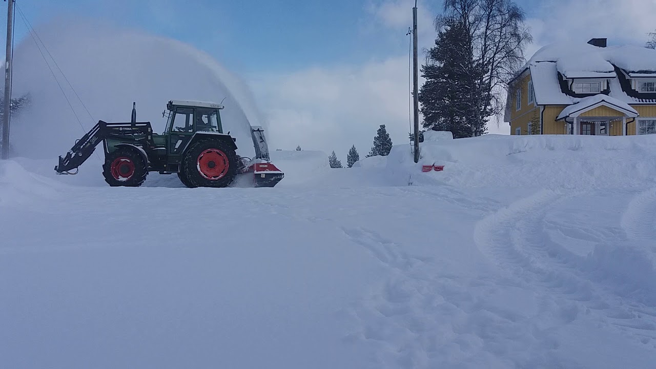 Fendt 306 och westbj&ouml;rn sn&ouml;fr&auml;s.