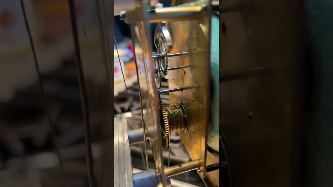 Vienna Regulator movement in holder, no pendulum